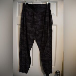 Athleta Gray Camo Jogger